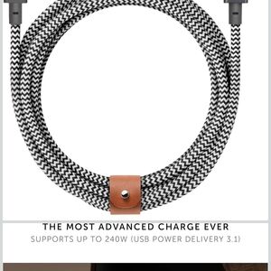 Type-C Cable Pro-240W USB to USB-C 8ft Ultra Strong Chargin Cable (44)